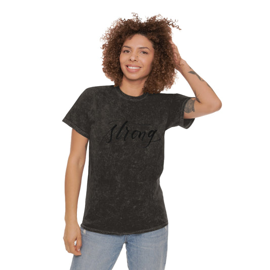 Script "Mama" Calligraphy Printed Everyday Unisex Mineral Wash T-Shirt
