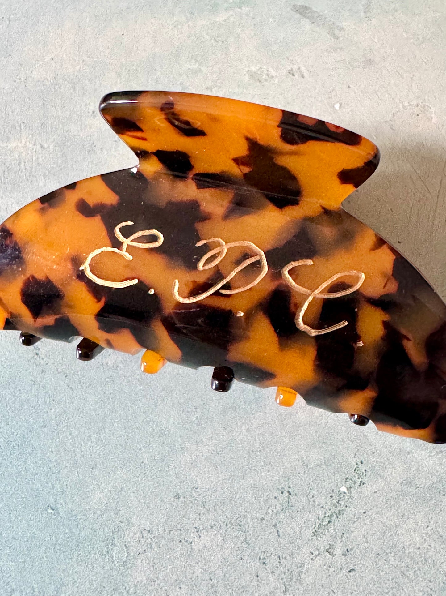 Personalized Engraved Hair Clip: Custom Dark Tortoiseshell Claw Clip