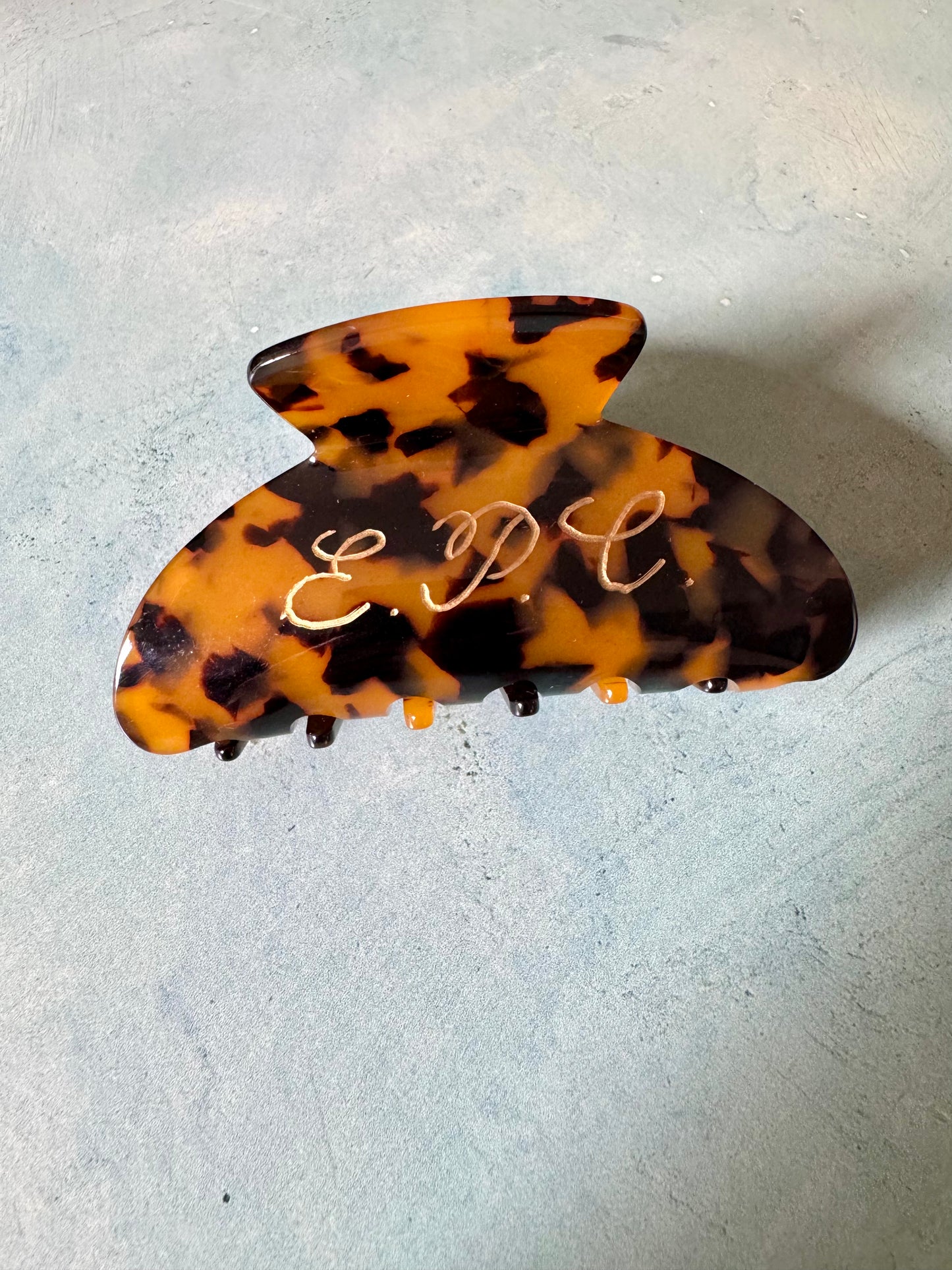 Personalized Engraved Hair Clip: Custom Dark Tortoiseshell Claw Clip